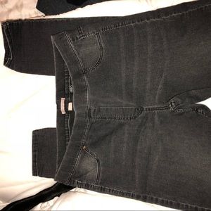 H&M plus size skinny jeans